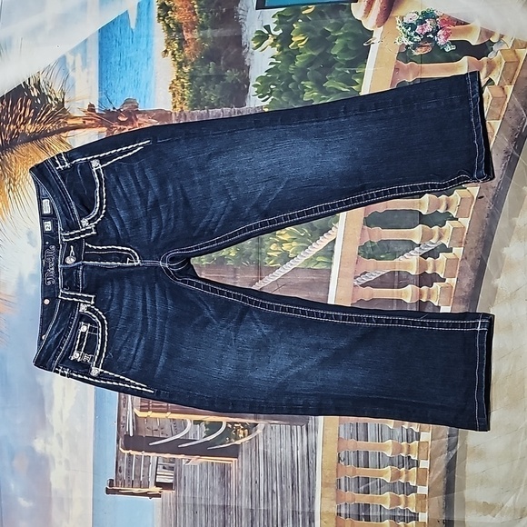 Miss‎ Me Cuffed Capri Jeans Size 27 - Picture 1 of 6